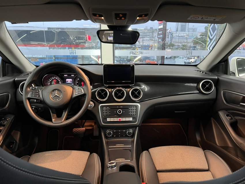mercedes-benz cla 180 1.6 cgi gasolina 7g-dct 5p automatico 2019