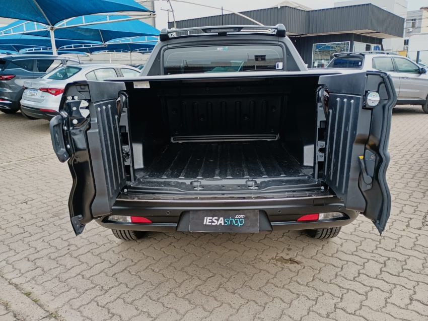 fiat toro 1.3 turbo 270 flex volcano at6 1.8 5p automatico 2025