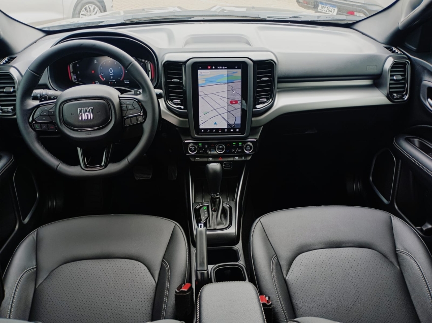 fiat toro 1.3 turbo 270 flex volcano at6 1.8 5p automatico 2025