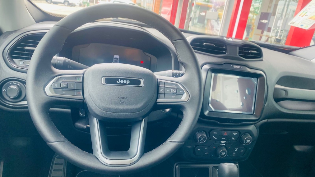 jeep renegade 1.3 t270 turbo flex longitude at6 4p automatico 2025