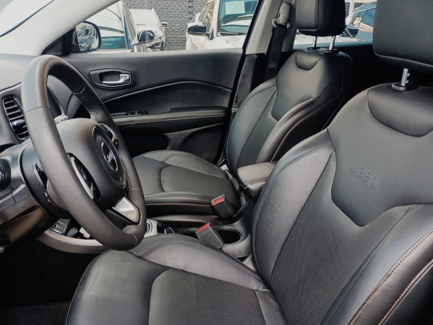 jeep compass 2.0 16v diesel longitude 4x4 automatico 4p manual 2019