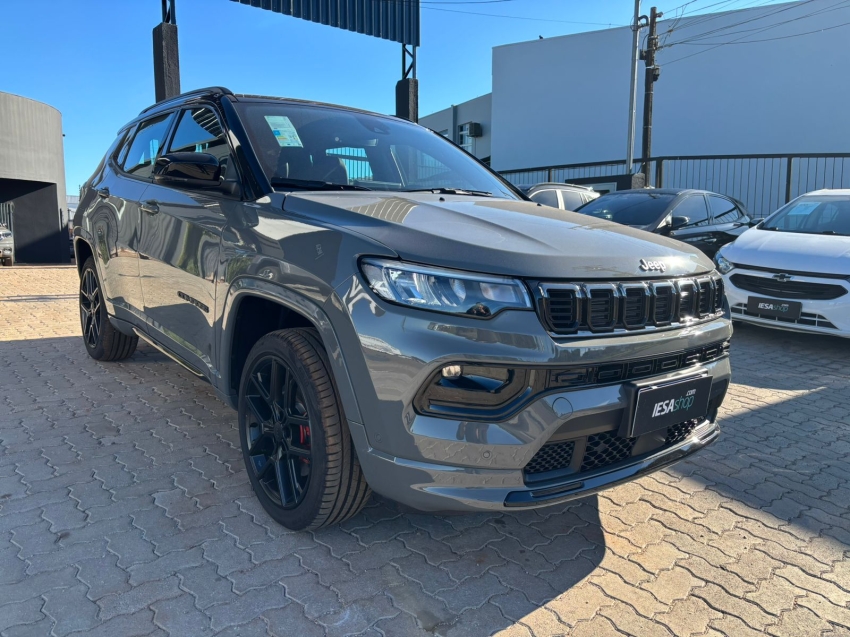 jeep compass 2.0 hurricane 4 turbo gasolina blackhawk at9 4p automatico 2025