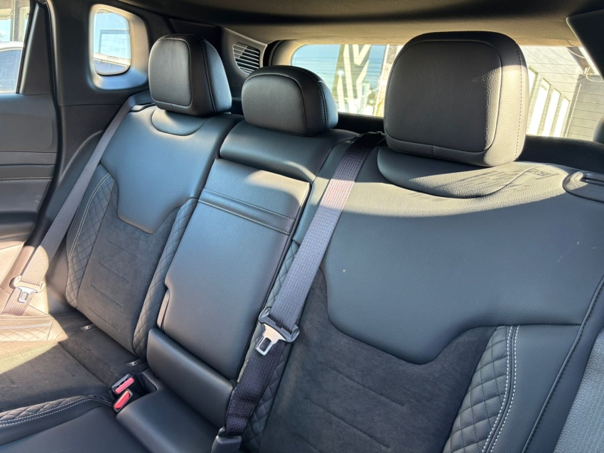jeep compass 2.0 hurricane 4 turbo gasolina blackhawk at9 4p automatico 2025