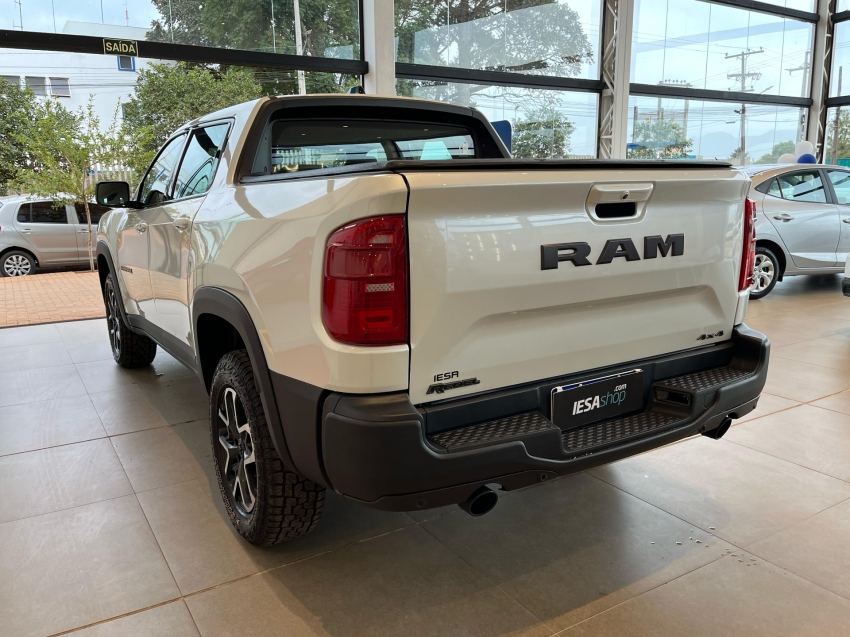 ram rampage 2.2 turbo diesel rebel 4x4 automatico 4.9 gasolina 4p 2025