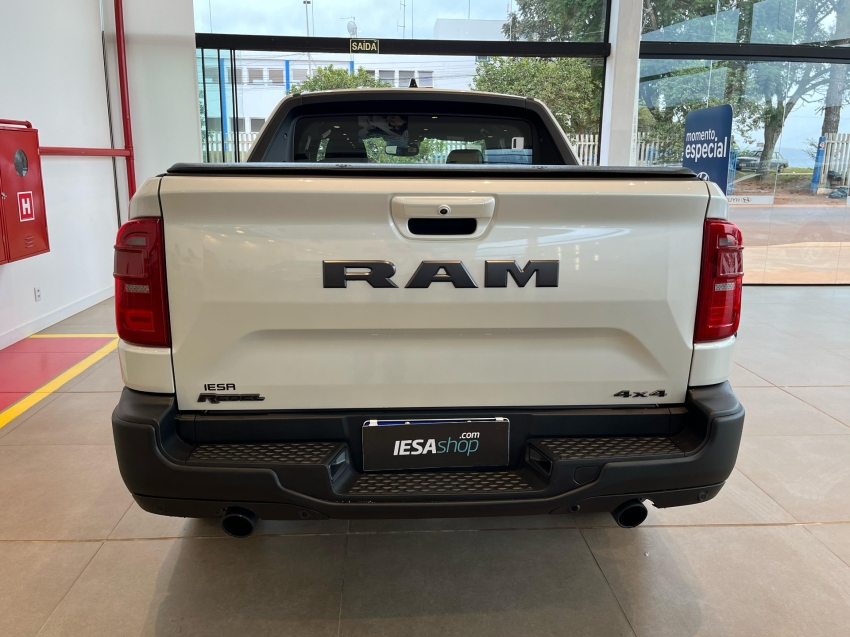 ram rampage 2.2 turbo diesel rebel 4x4 automatico 4.9 gasolina 4p 2025