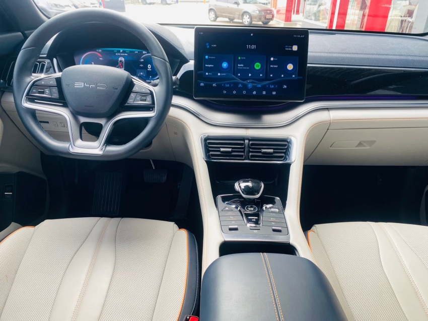byd song plus 1.5 dm-i hibrido automatico 2.3 eletrico 4p 2024