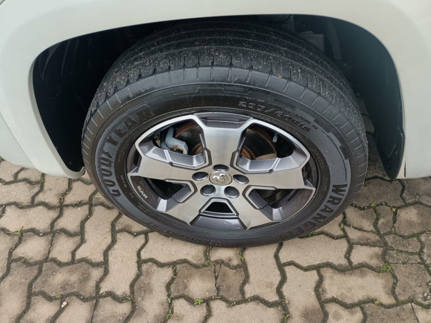 ram rampage 2.0 turbo diesel laramie 4x4 automatico 4p 2024