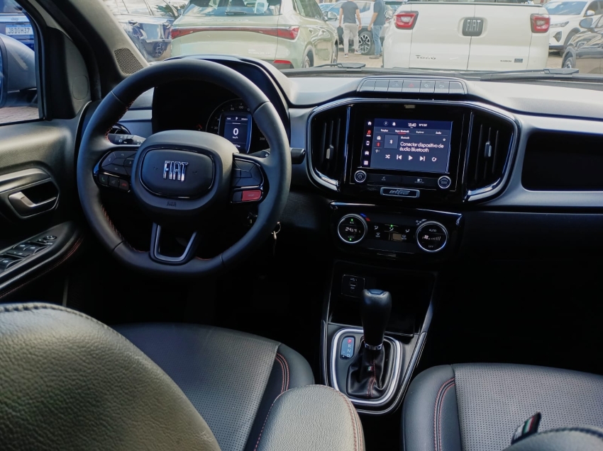 fiat strada 1.0 turbo 200 flex ultra cd cvt 2024