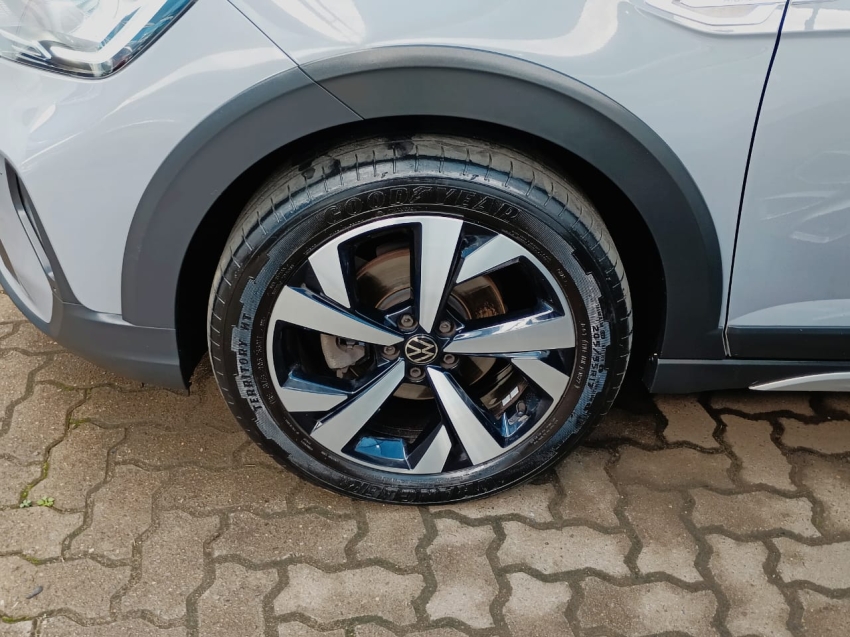 volkswagen nivus 1.0 200 tsi total flex highline automatico 5p manual 2022
