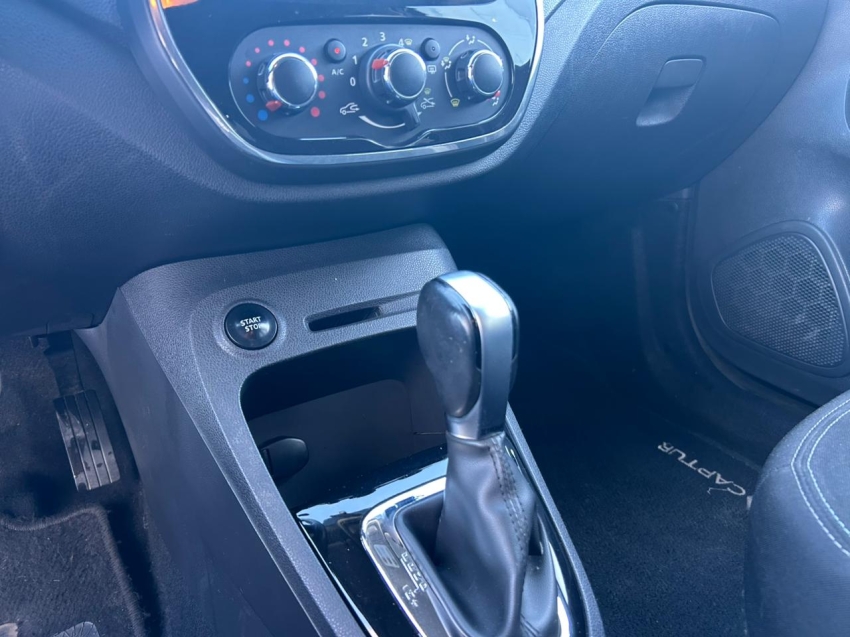 renault captur 1.6 16v sce flex zen x-tronic 1.5 4p manual 2018