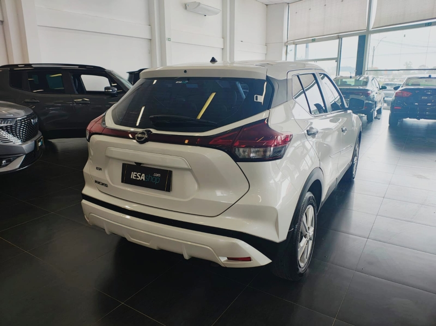 nissan kicks 1.6 16v flexstart active xtronic flex 4p automatico 2024