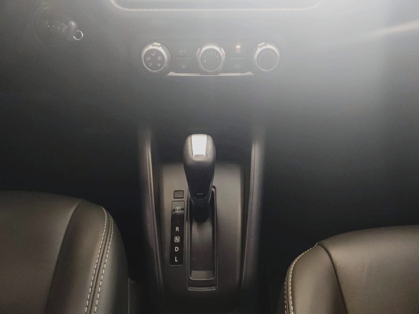 nissan kicks 1.6 16v flexstart active xtronic flex 4p automatico 2024