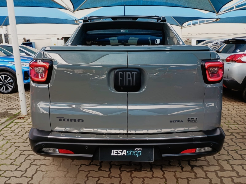 fiat toro 2.0 16v turbo diesel ultra 4wd at9 4p automatico 2023