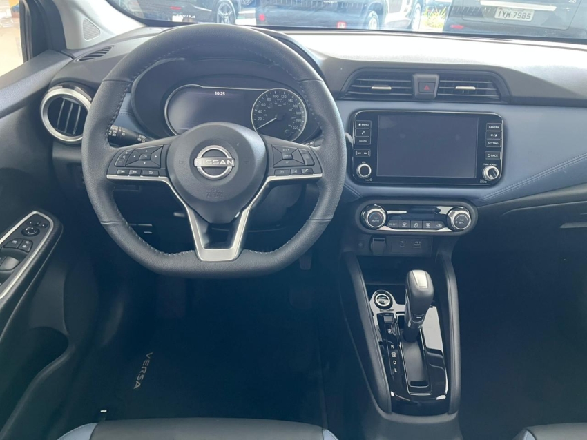 nissan versa 1.6 16v flex exclusive xtronic 3.9 4p automatico 2025