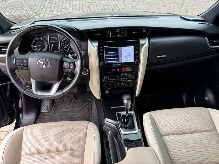 toyota hilux 2.8 d-4d turbo diesel cd srx limited 4x4 automatico 4p 2022