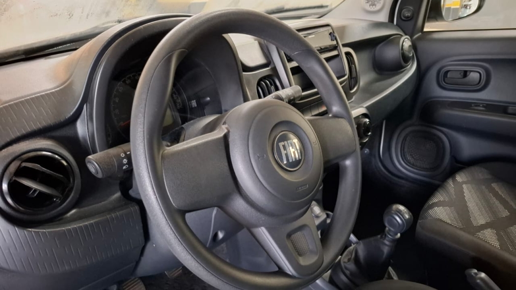 fiat mobi 1.0 evo flex like. manual 9.9 4p 2022