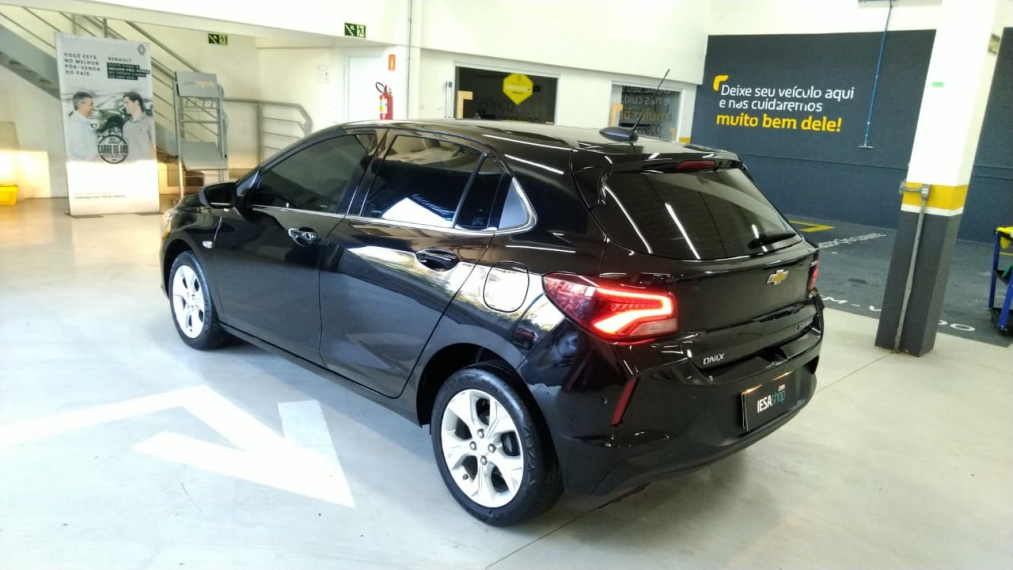 chevrolet onix 1.0 turbo flex premier automatico 4p 2020