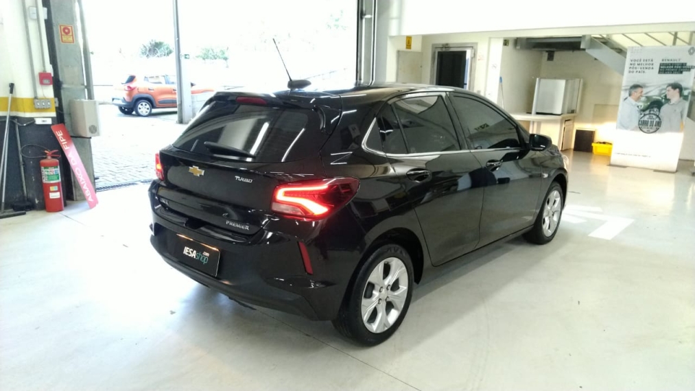 chevrolet onix 1.0 turbo flex premier automatico 4p 2020