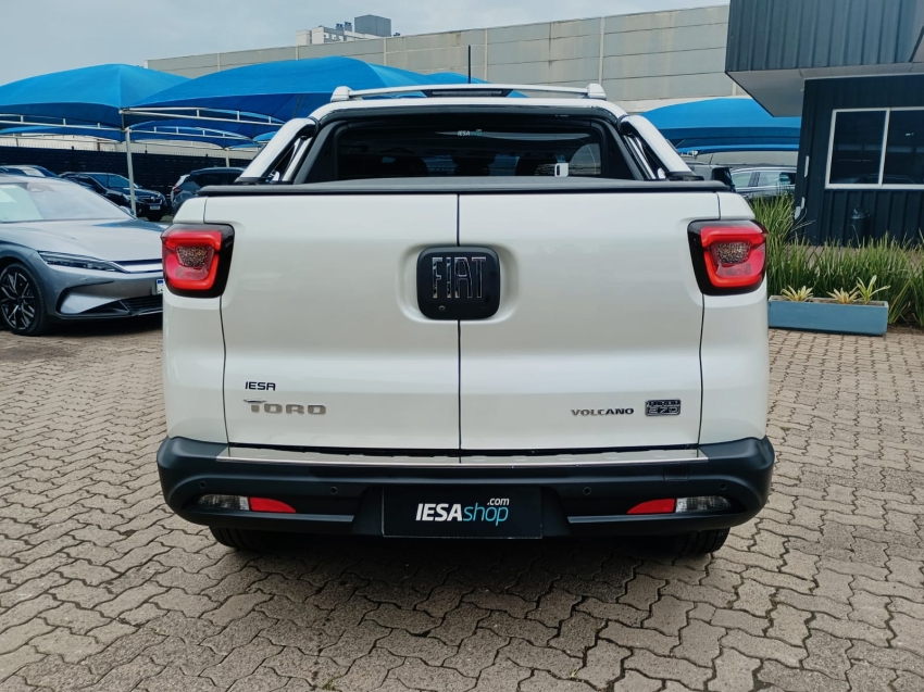 fiat toro 1.3 turbo 270 flex volcano at6 4p automatico 2025
