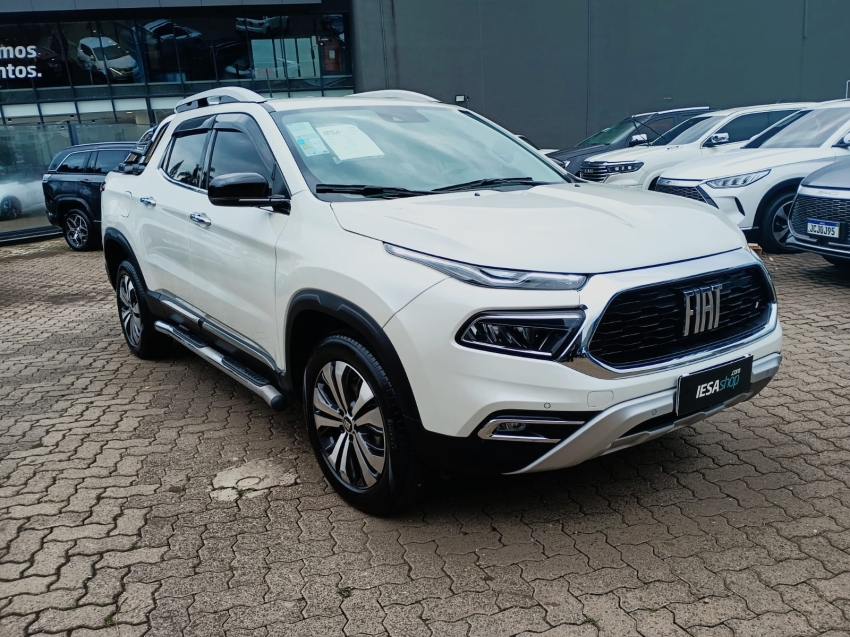 fiat toro 1.3 turbo 270 flex volcano at6 4p automatico 2025