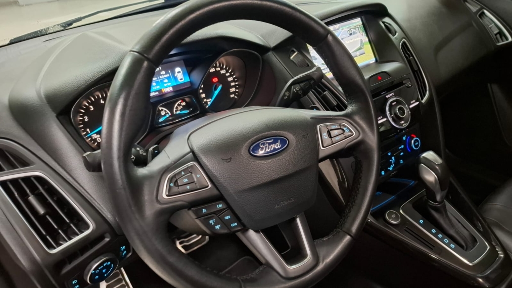 ford focus 2.0 titanium 16v flex 4p powershift automatico 2016