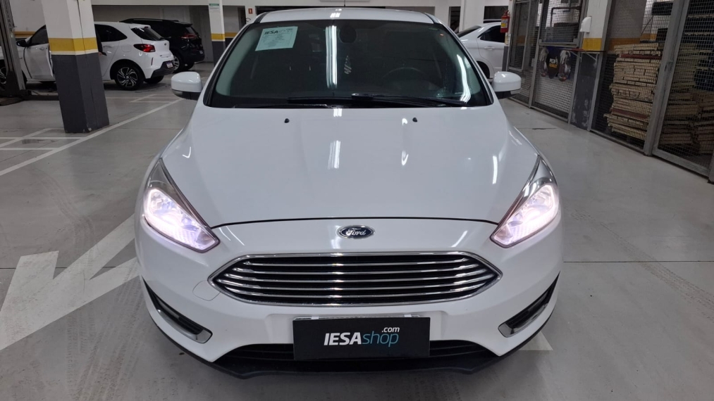 ford focus 2.0 titanium 16v flex 4p powershift automatico 2016