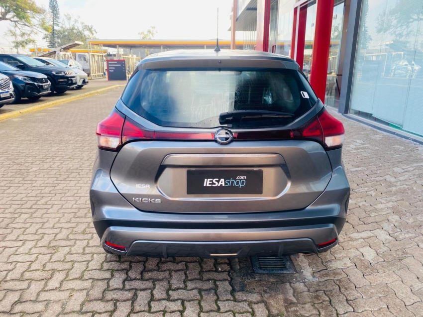 nissan kicks 1.6 16v flexstart active xtronic flex 4p automatico 2024