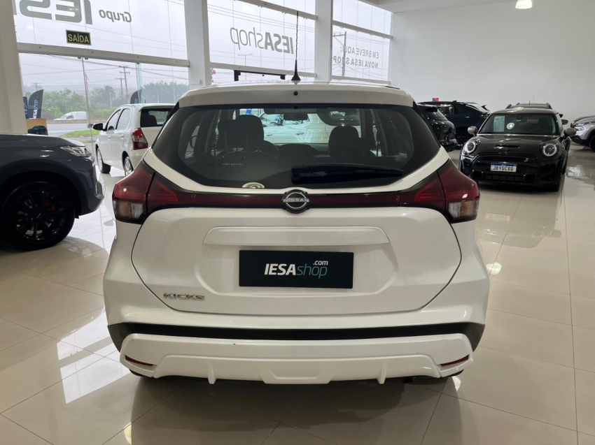 nissan kicks 1.6 16v flexstart active xtronic flex 4p automatico 2024