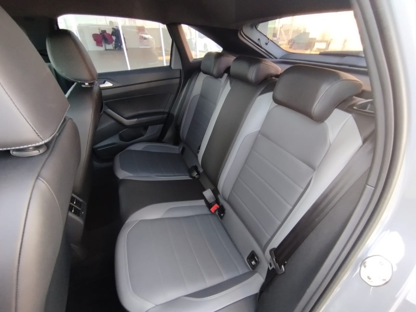 volkswagen nivus 1.0 200 tsi total flex highline automatico 4p 2023