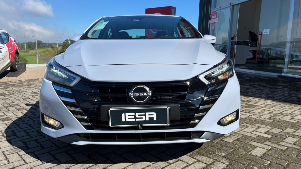 nissan versa 1.6 16v flex exclusive xtronic 3.9 4p automatico 2025