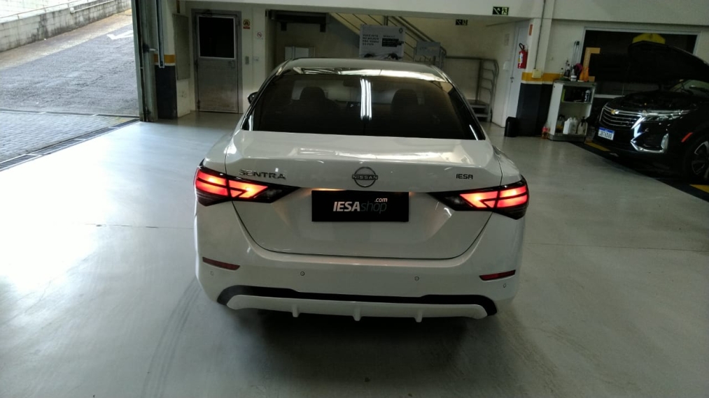 nissan sentra 2.0 16v gasolina exclusive xtronic 4.9 4p automatico 2025