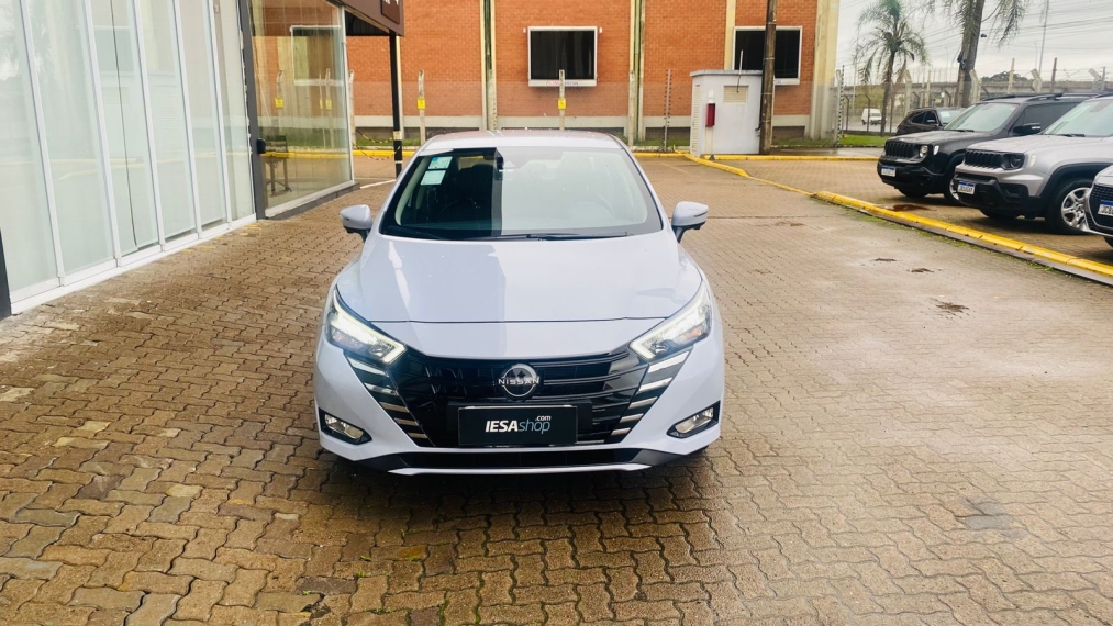 nissan versa 1.6 16v flex exclusive xtronic 3.9 4p automatico 2025