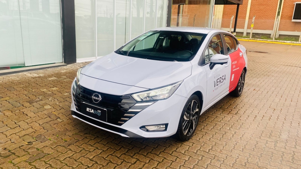 nissan versa 1.6 16v flex exclusive xtronic 3.9 4p automatico 2025