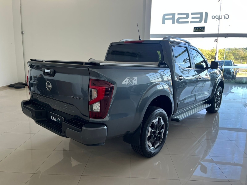 nissan frontier 2.3 16v turbo diesel platinum cd 4x4 automatico 5.7 4p 2025