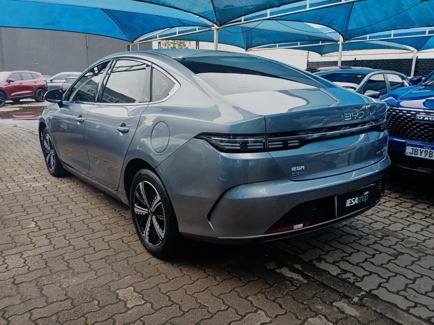byd king 1.5 dm-i phev gs automatico 1.1 hibrido 4p 2025