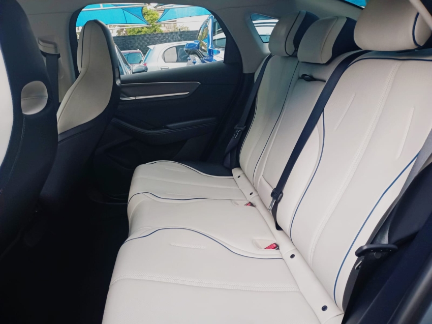 byd king 1.5 dm-i phev gs automatico 1.1 hibrido 4p 2025