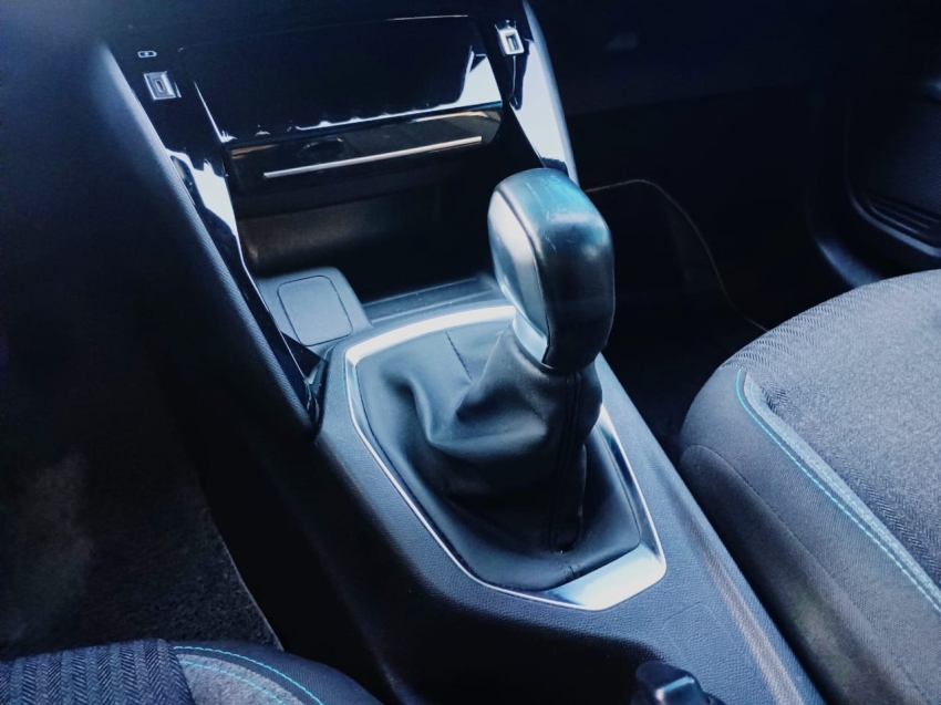 peugeot 208 1.0 firefly flex style manual 5p 2024