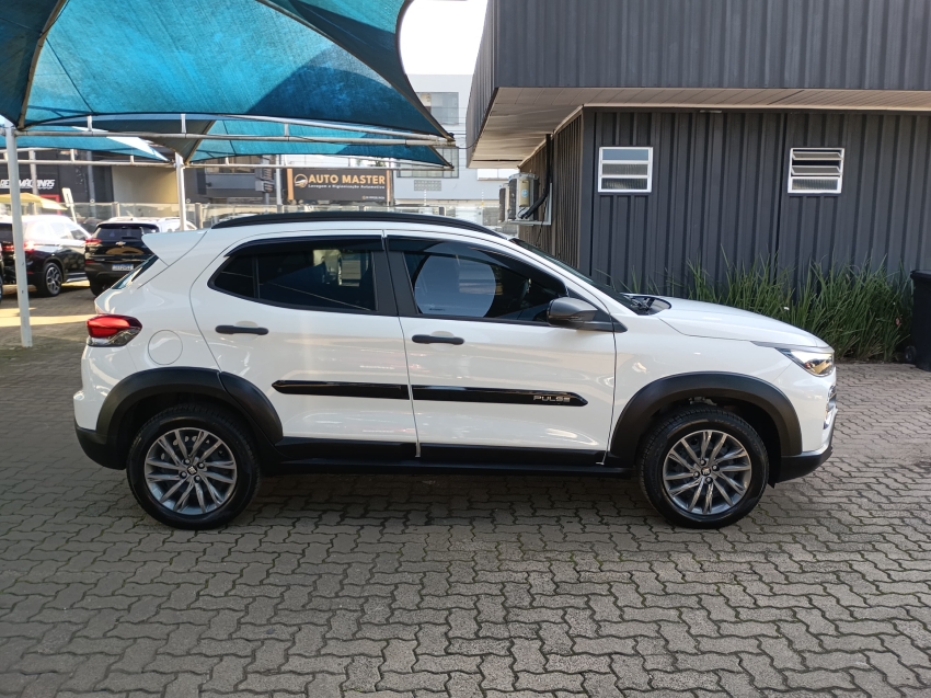 fiat pulse 1.3 flex drive manual 4p automatico 2024