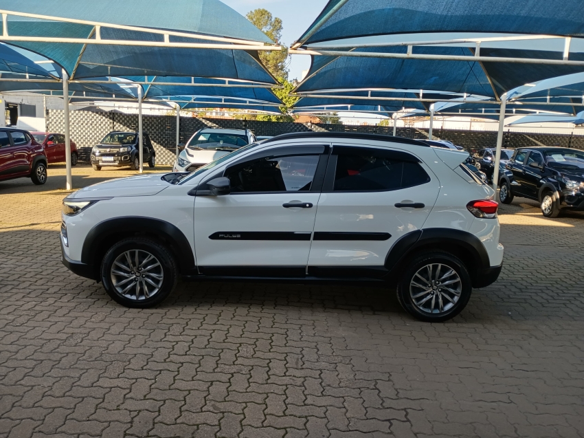 fiat pulse 1.3 flex drive manual 4p automatico 2024