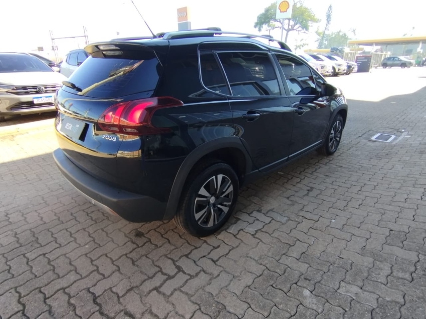 peugeot 2008 1.6 16v thp flex griffe 4p automatico 2023