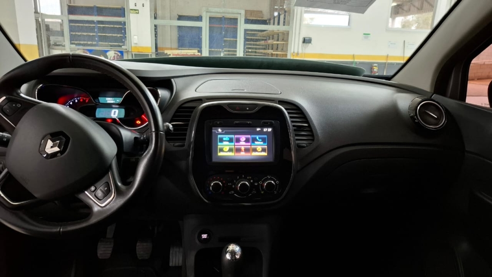 renault captur 1.6 16v sce flex zen manual 4p 2018