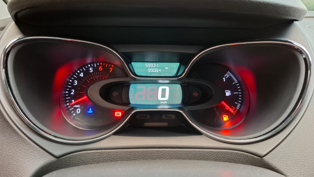 renault captur 1.6 16v sce flex zen manual 4p 2018