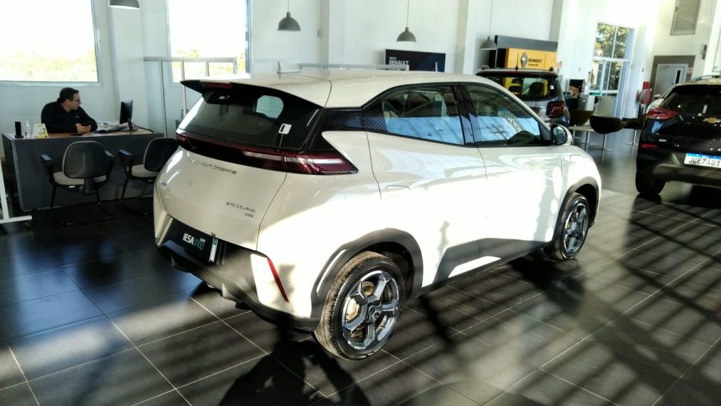 byd dolphin mini 38 kw eletrico 1.1 4p automatico 2024