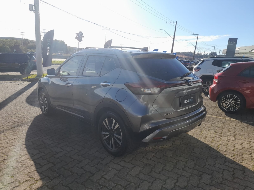 nissan kicks 1.6 16v flexstart exclusive xtronic flex 4p automatico 2022