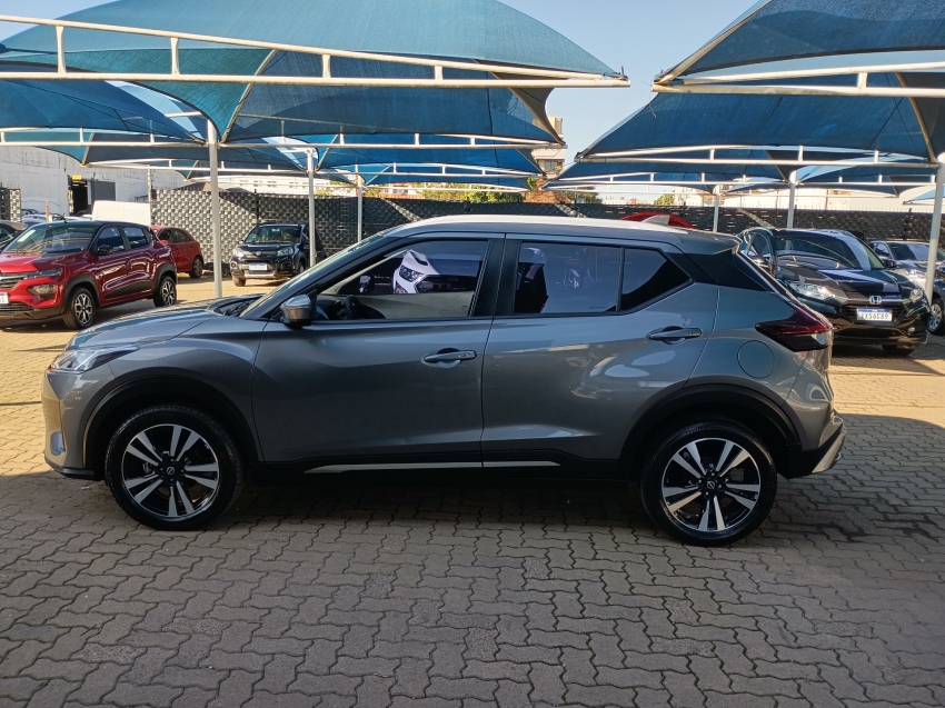 nissan kicks 1.6 16v flexstart advance xtronic flex 4p automatico 2024