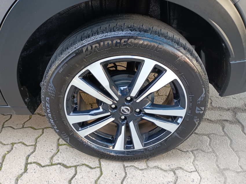 nissan kicks 1.6 16v flexstart advance xtronic flex 4p automatico 2024