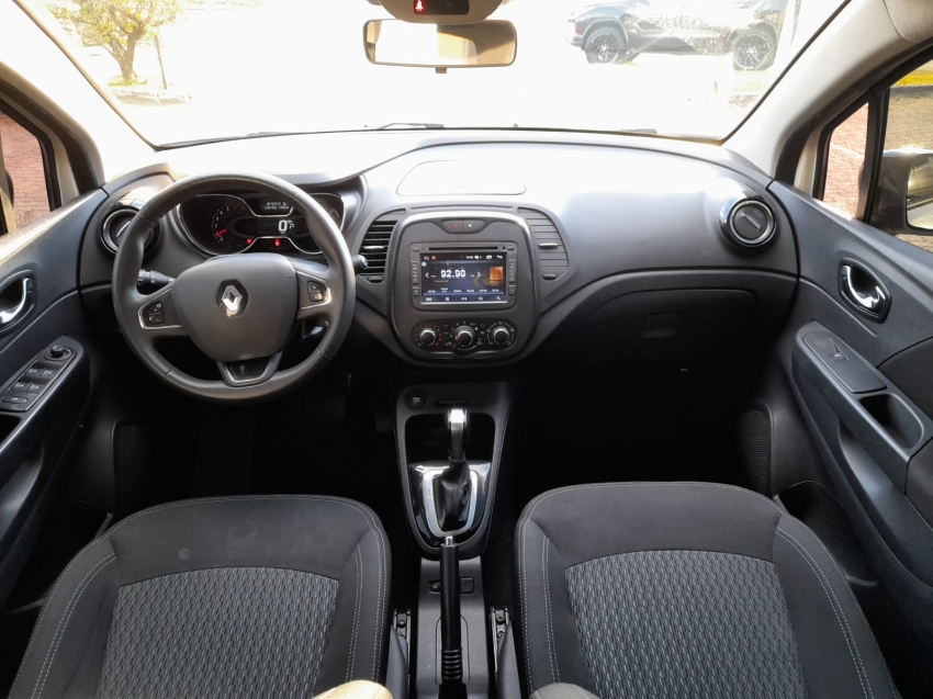 renault captur 1.6 16v sce flex life x-tronic 4p automatico 2019