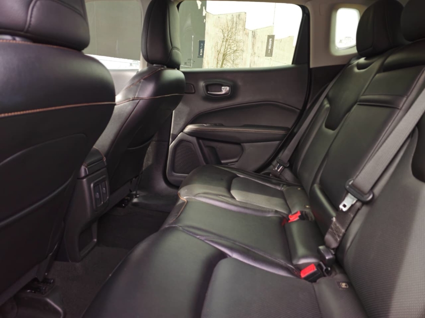 jeep compass 2.0 16v flex longitude automatico 5p 2020