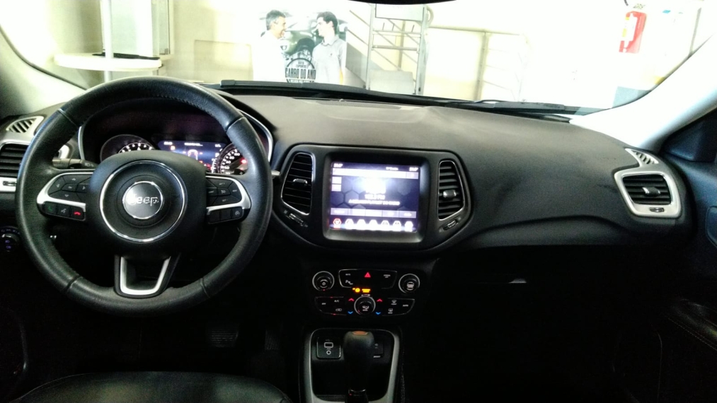 jeep compass 2.0 16v flex longitude automatico 5p 2019