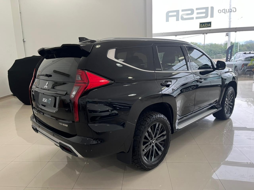 mitsubishi pajero sport 2.4 16v mivec turbo diesel legend black awd automatico 5p 2024